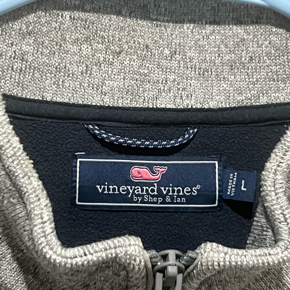 Vineyard Vines Gray Men's Sweater - Picture 4 of 8